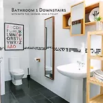 Semesterbostad Gemuetliches Haus Fuer 10 Personen Stadt 15 Minuten Zu Fuss Strassenbahn 5 Minuten By Interhome Dublin